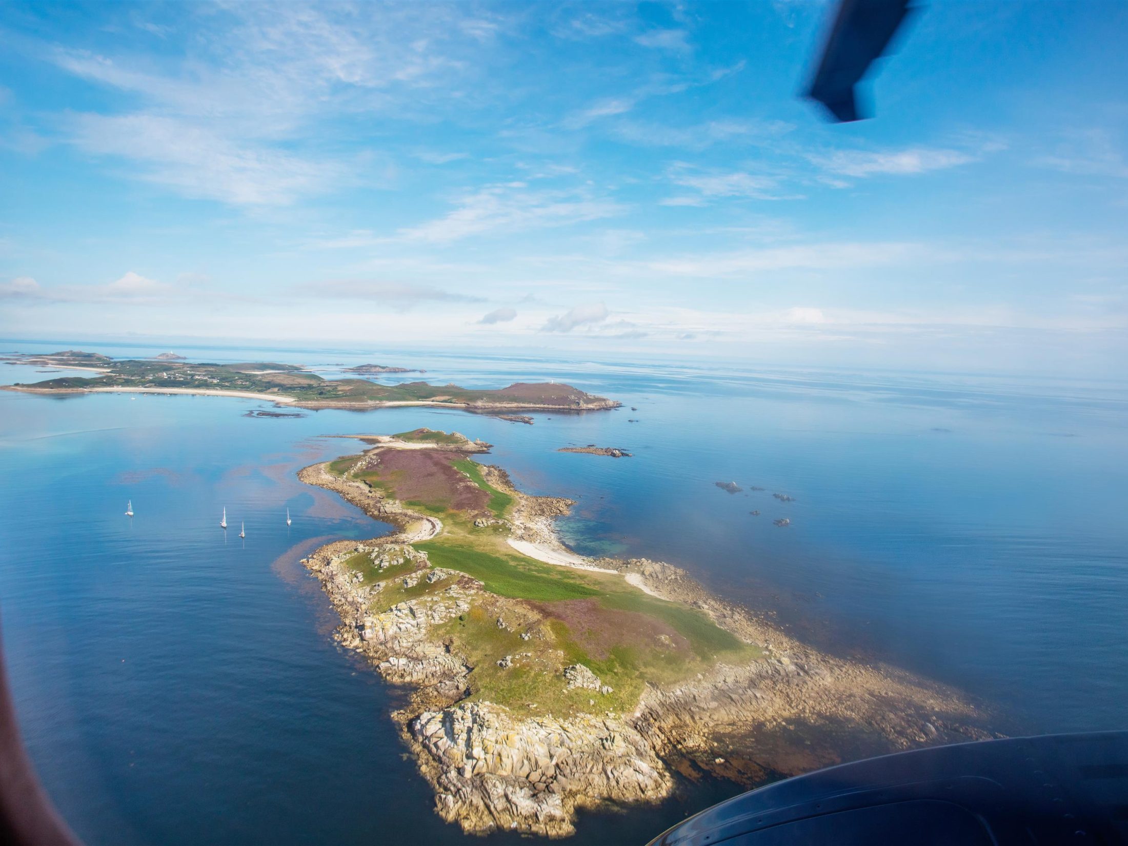 travel from st mary's to tresco